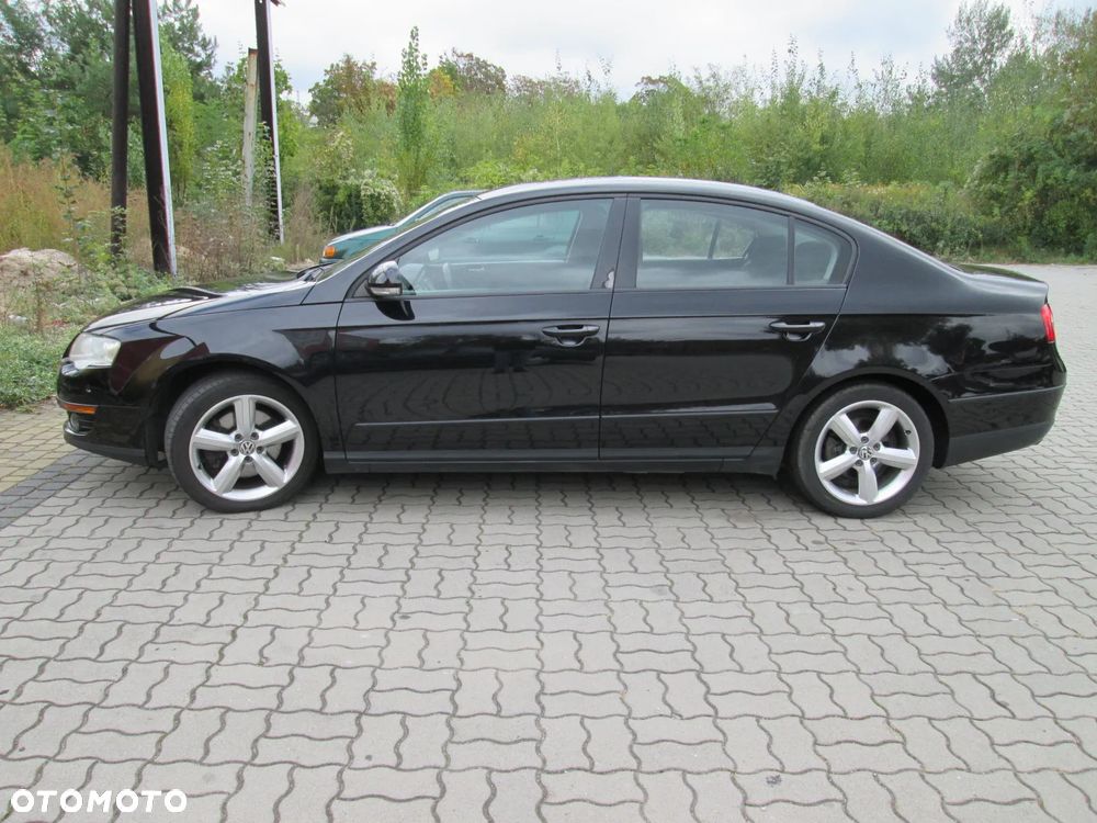 Volkswagen Passat 2.0 TDI Comfortline - 2