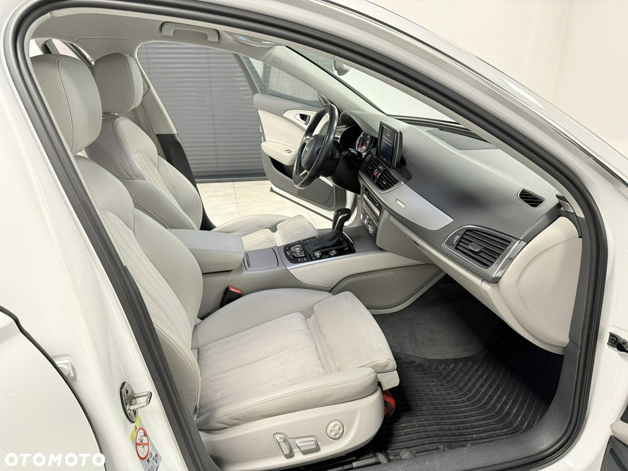 Audi A6 2.0 TDI Quattro S tronic - 14