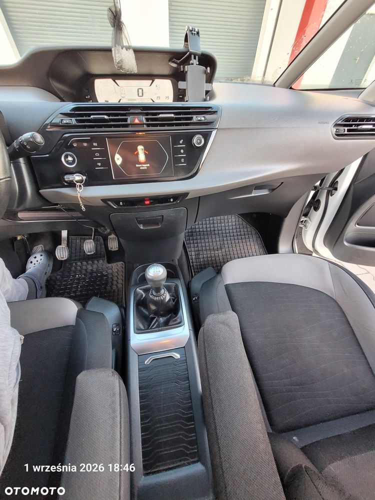 Citroën C4 Picasso - 6
