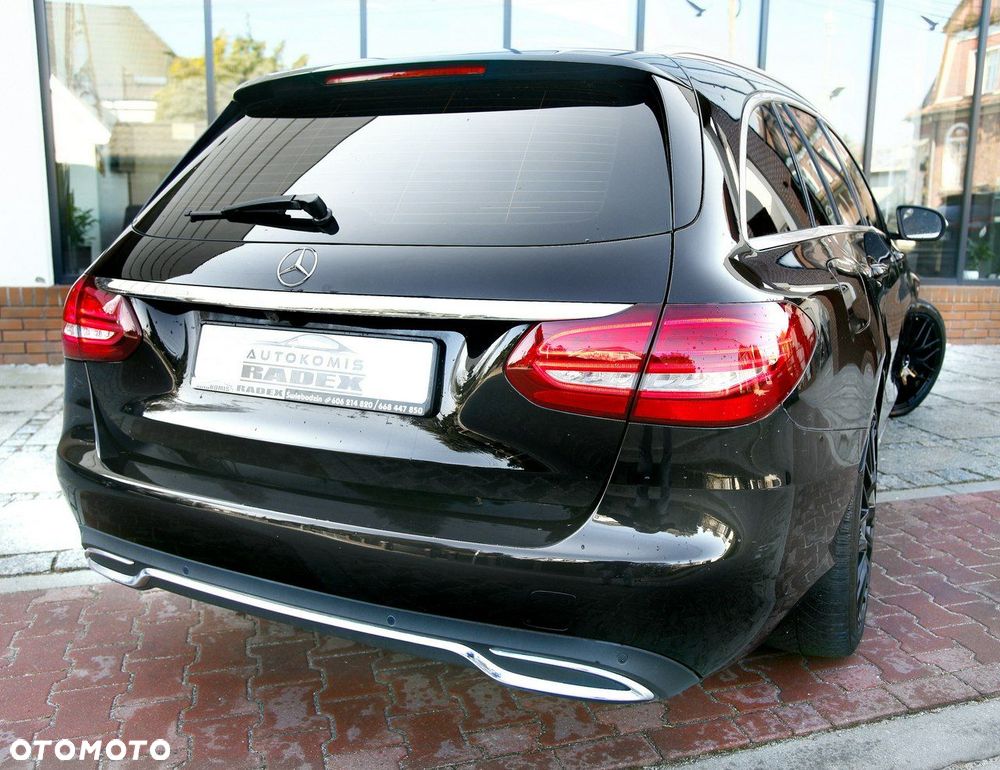 Mercedes-Benz Klasa C 250 d 9G-TRONIC - 28