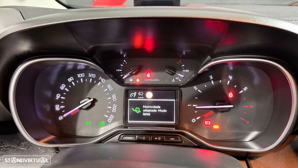 Citroën C3 Aircross PureTech 130 Stop & Start OPF Shine - 28