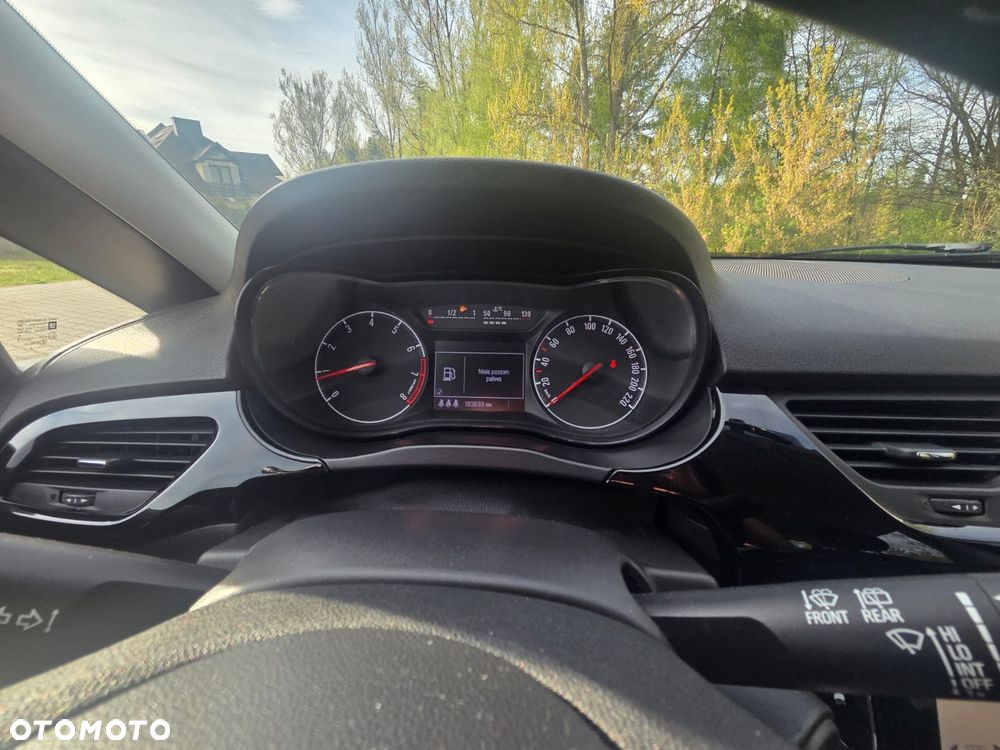 Opel Corsa 1.4 Active - 10