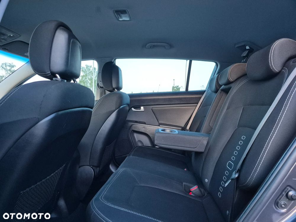 Kia Sportage 1.7 CRDI L 2WD - 13