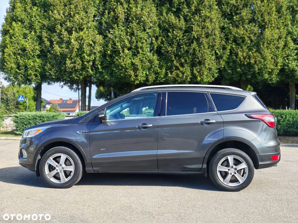 Ford Kuga 2.0 TDCi 4x4 Titanium - 6