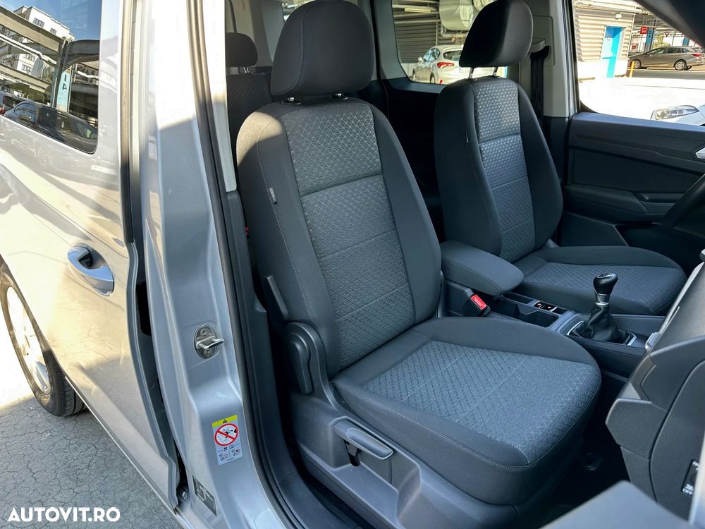 Ford Tourneo Connect 2.0L EcoBlue SWB Titanium - 14