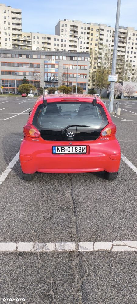 Toyota Aygo Standard - 4