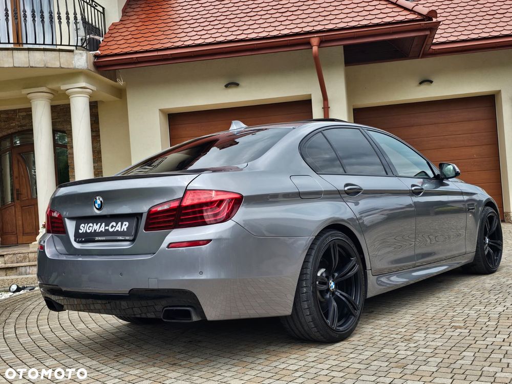 BMW Seria 5 M550d xDrive Sport-Aut - 21