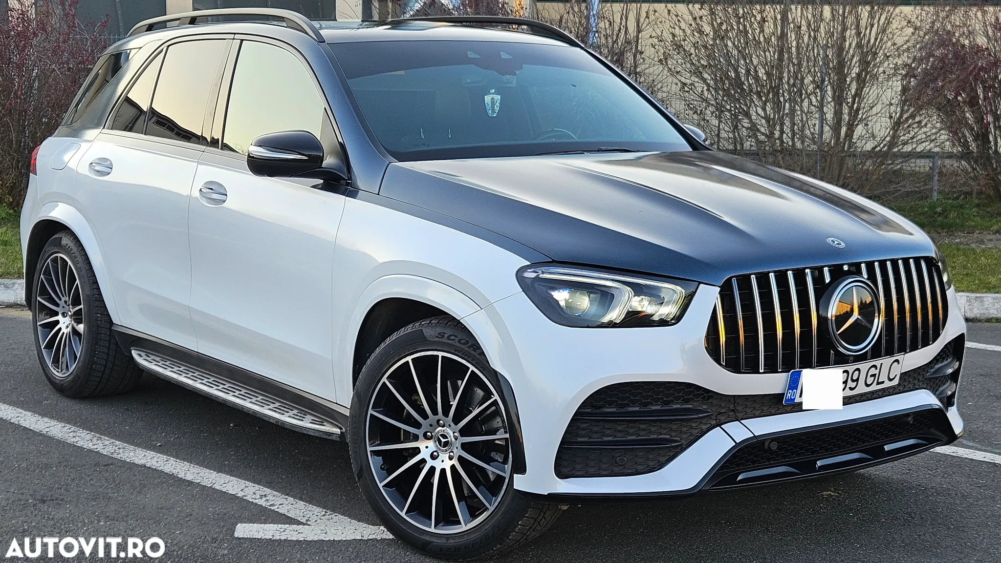 Mercedes-Benz GLE 300 d 4MATIC - 2