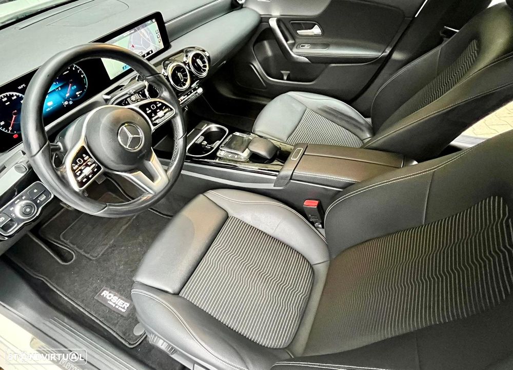 Mercedes-Benz A 250 Limousine e 8G-DCT Progressive Advanced - 4