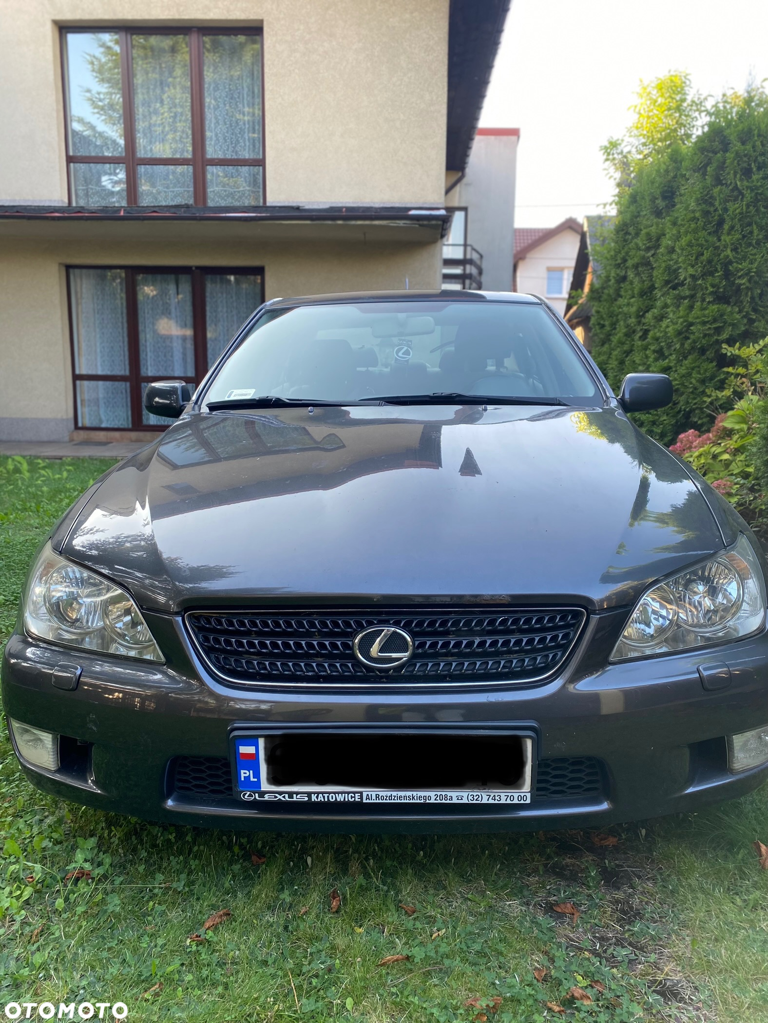 Lexus IS - 2