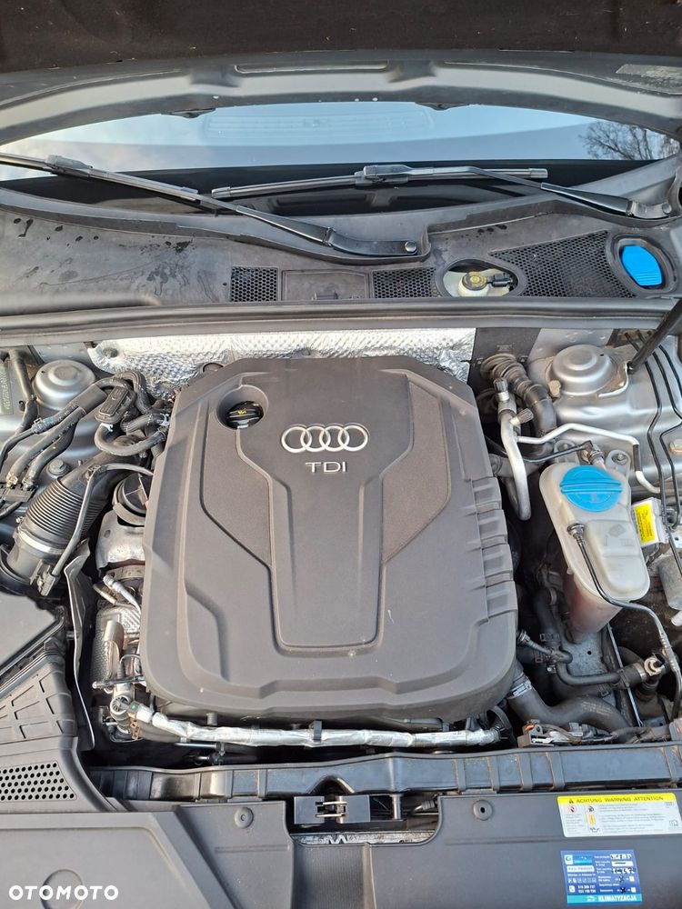 Audi A4 Avant 2.0 TDI ultra - 16