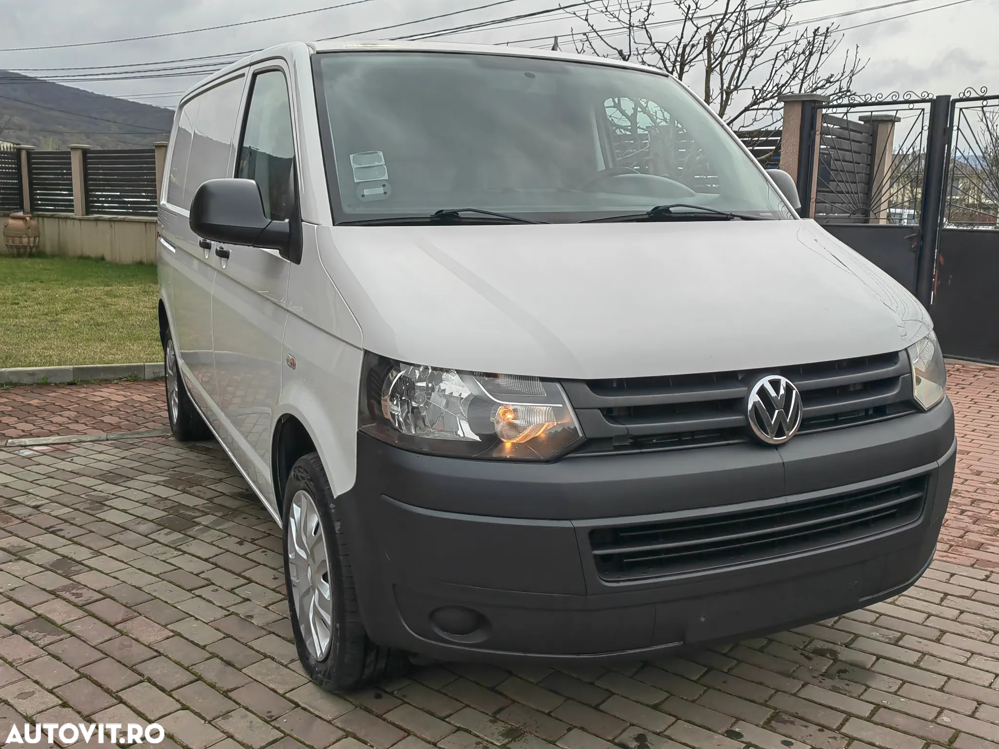 Volkswagen Transporter - 8
