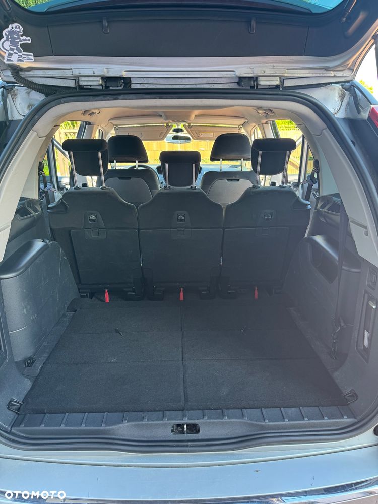 Citroën C4 Grand Picasso 2.0 HDi Impress Exclusive - 28