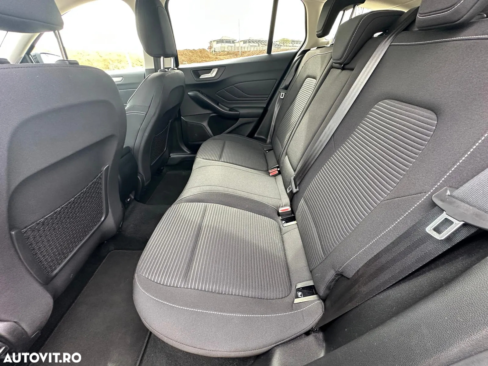 Ford Focus 2.0 EcoBlue Titanium Business - 20