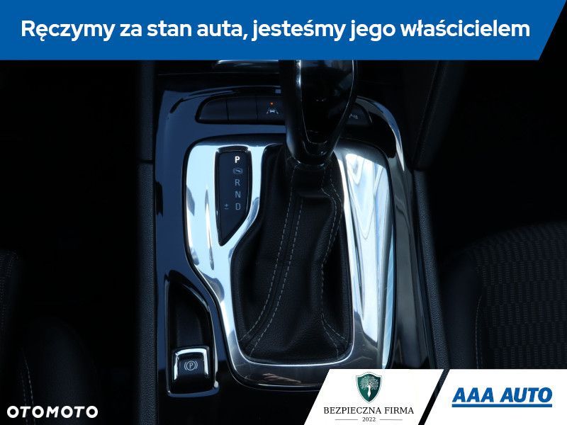 Opel Insignia - 17