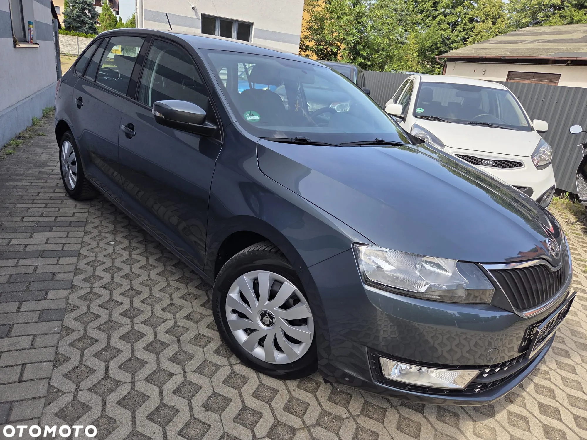 Skoda RAPID 1.2 TSI (Green tec) Active - 4