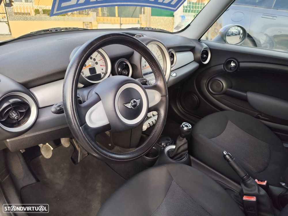 MINI 3 Portas One 1.4 - 13