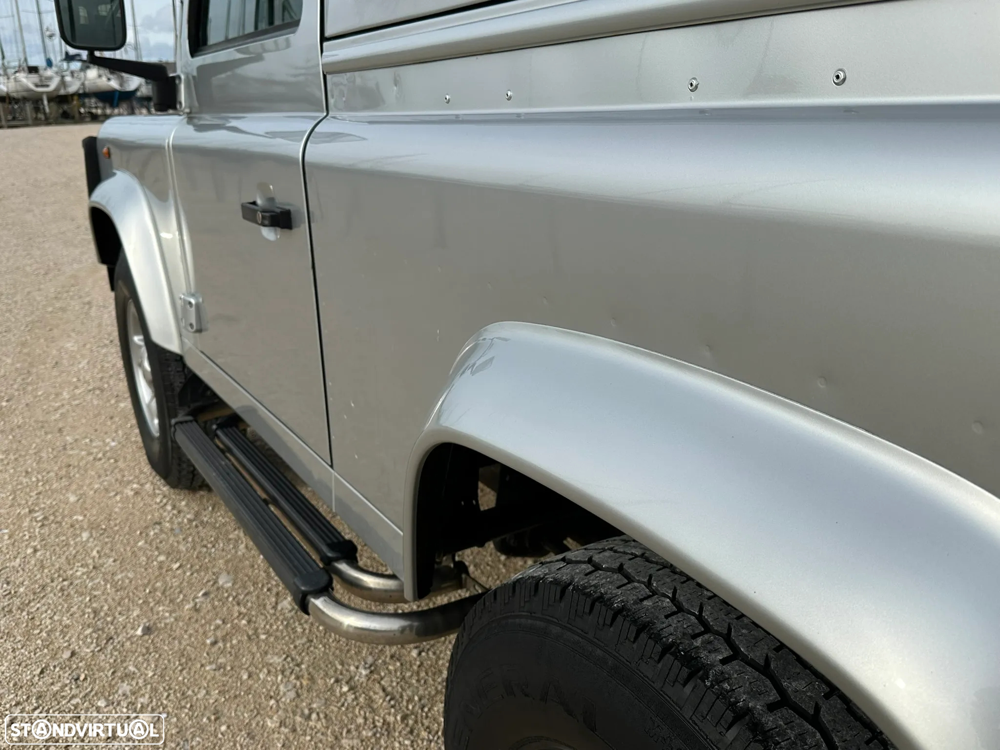 Land Rover Defender 90 SW 2.5 Td5 SE - 43
