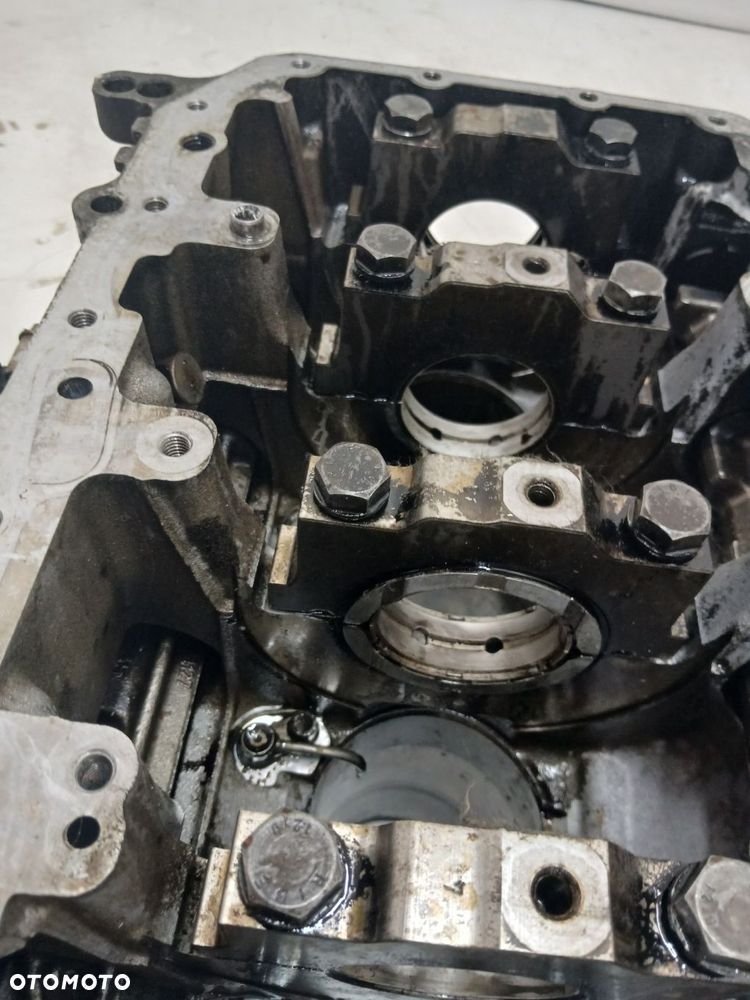 BLOK SILNIKA BMW E90 E91 N47D20C OE 7811138 - 14