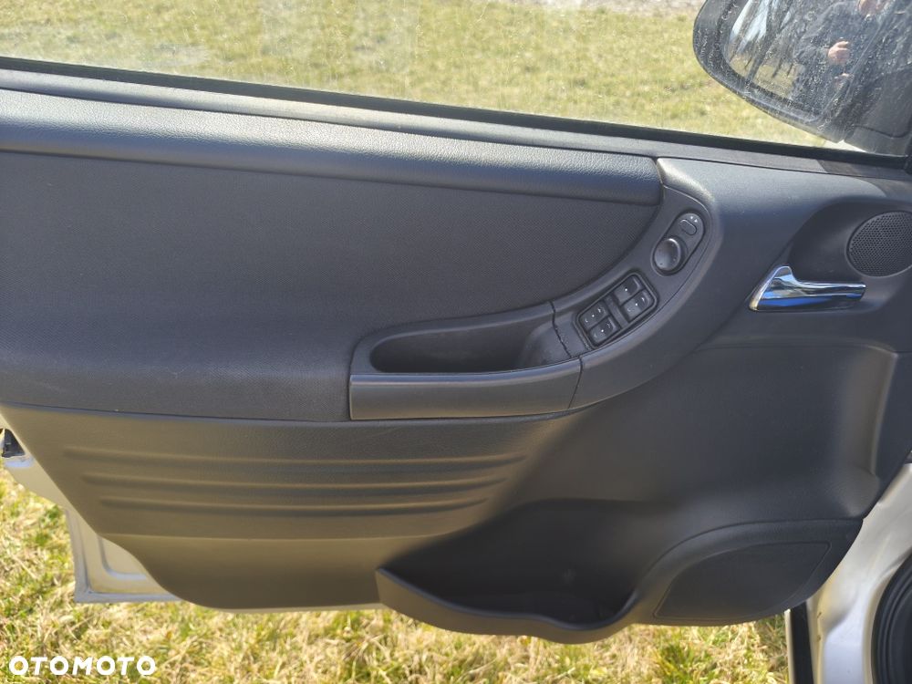 Opel Zafira - 7