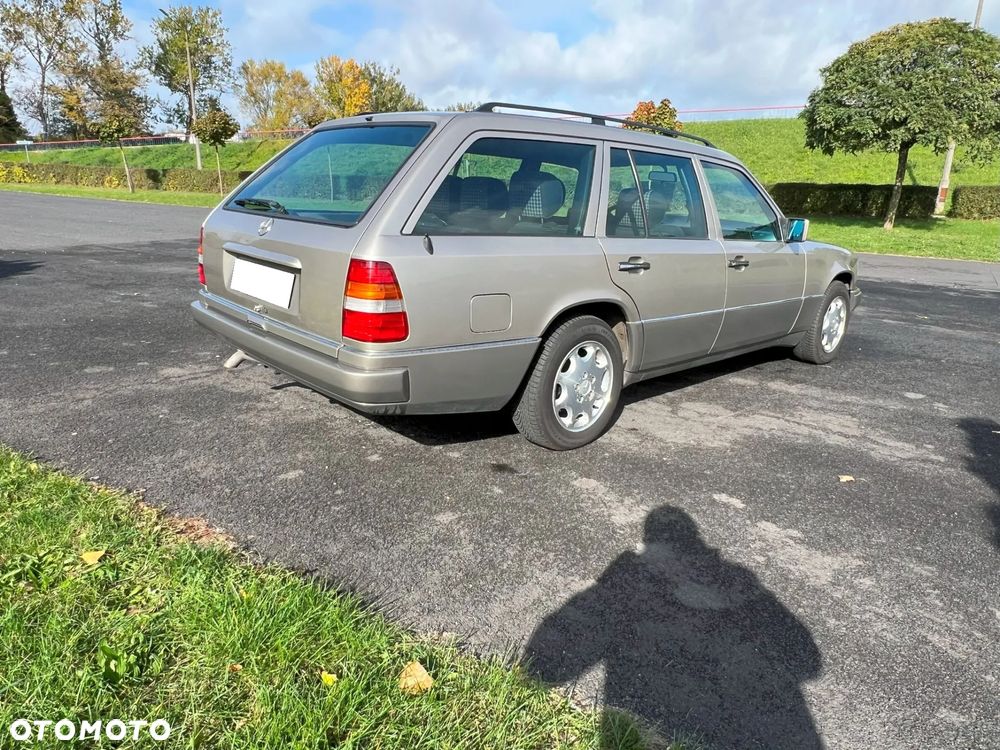 Mercedes-Benz Klasa E - 8