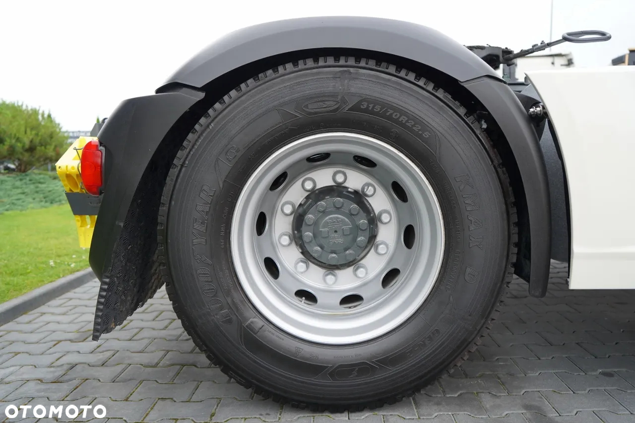 DAF XF 480 / SUPER SPACE CAB / KLIMA POSTOJOWA   / OPONY 100% / 290 TYS KM / PO ZŁOTYM KONTRAKCIE SERWISOWYM - 21