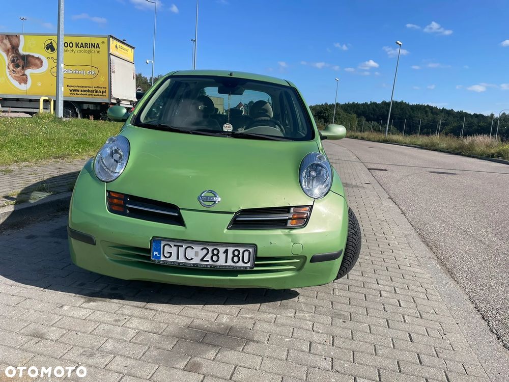 Nissan Micra - 2