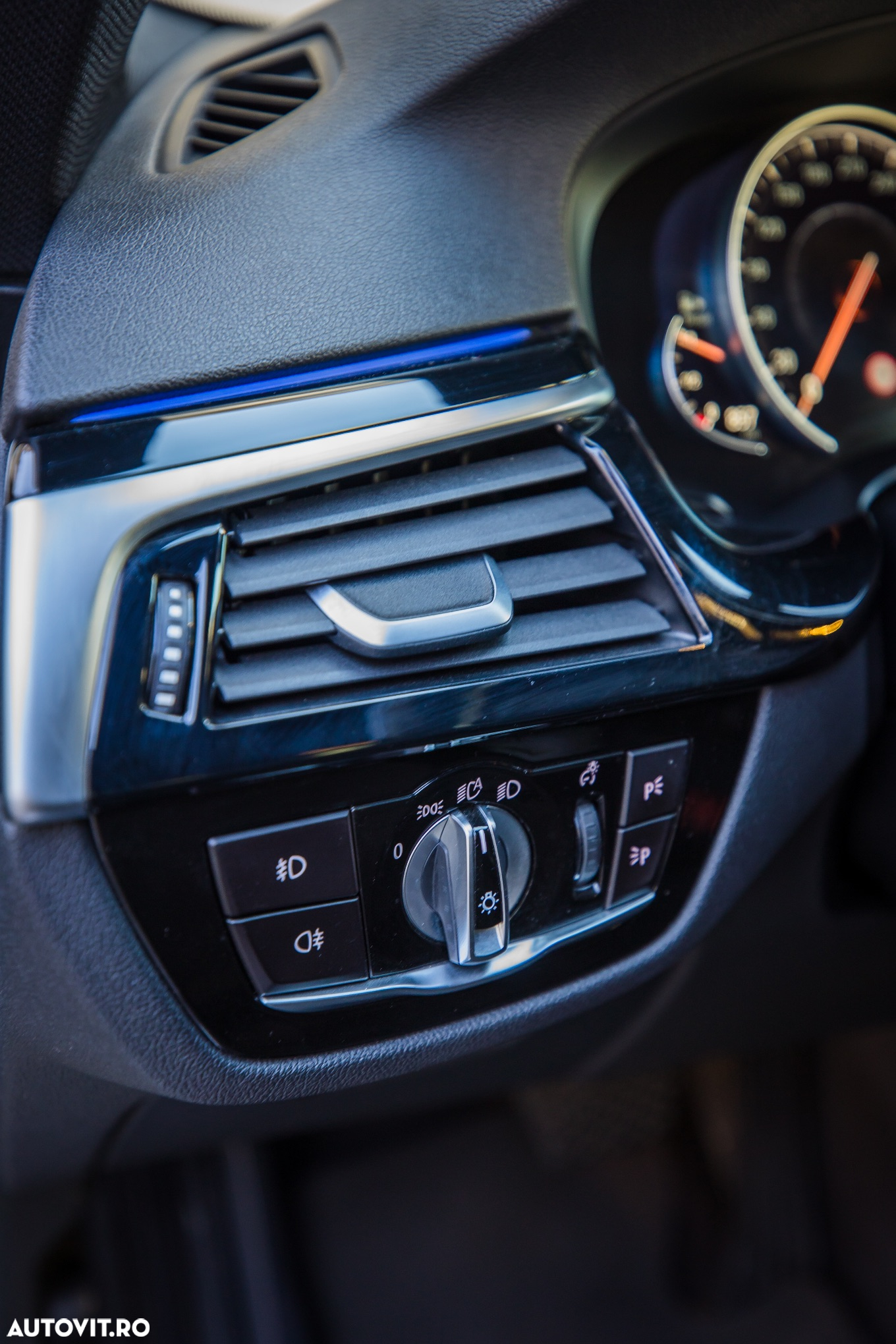 BMW Seria 5 520d Aut. M Sport Edition - 14