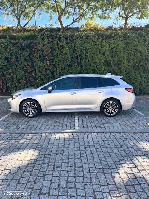Toyota Corolla Touring Sports 1.8 Hybrid Comfort+P.Sport - 17