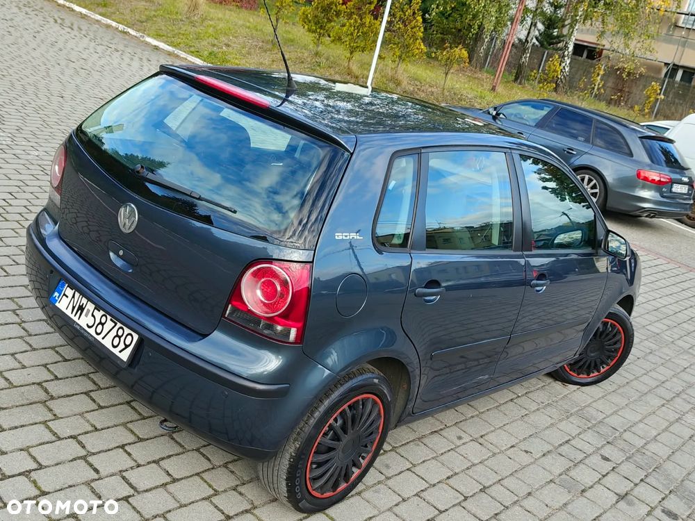 Volkswagen Polo 1.4 TDI Goal - 23