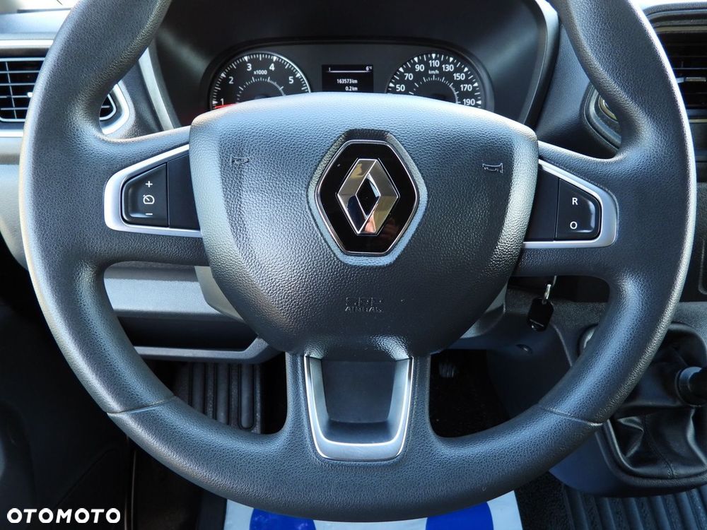 Renault MASTER KONTENER WINDA 8 PALET TEMPOMAT LEDY KLIMATYZACJA  145KM - 31