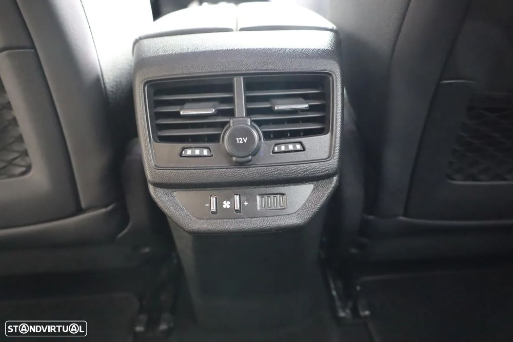 Peugeot 5008 1.2 PureTech Allure EAT8 - 47