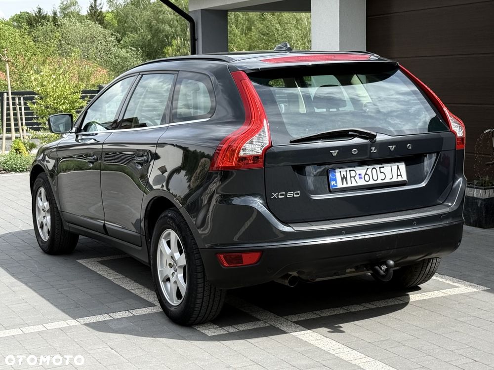 Volvo XC 60 DRIVe Momentum - 5