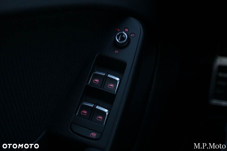 Audi A4 Avant 2.0 TDI DPF S line Sportpaket - 24