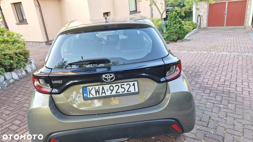 Toyota Yaris 1.5 Comfort CVT - 8