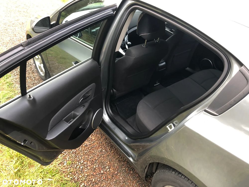 Chevrolet Cruze 1.8 LT - 7