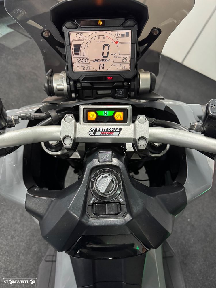 Honda X-ADV - 23