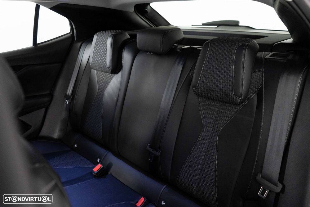 DS DS4 E-Tense Trocadero EAT8 - 10