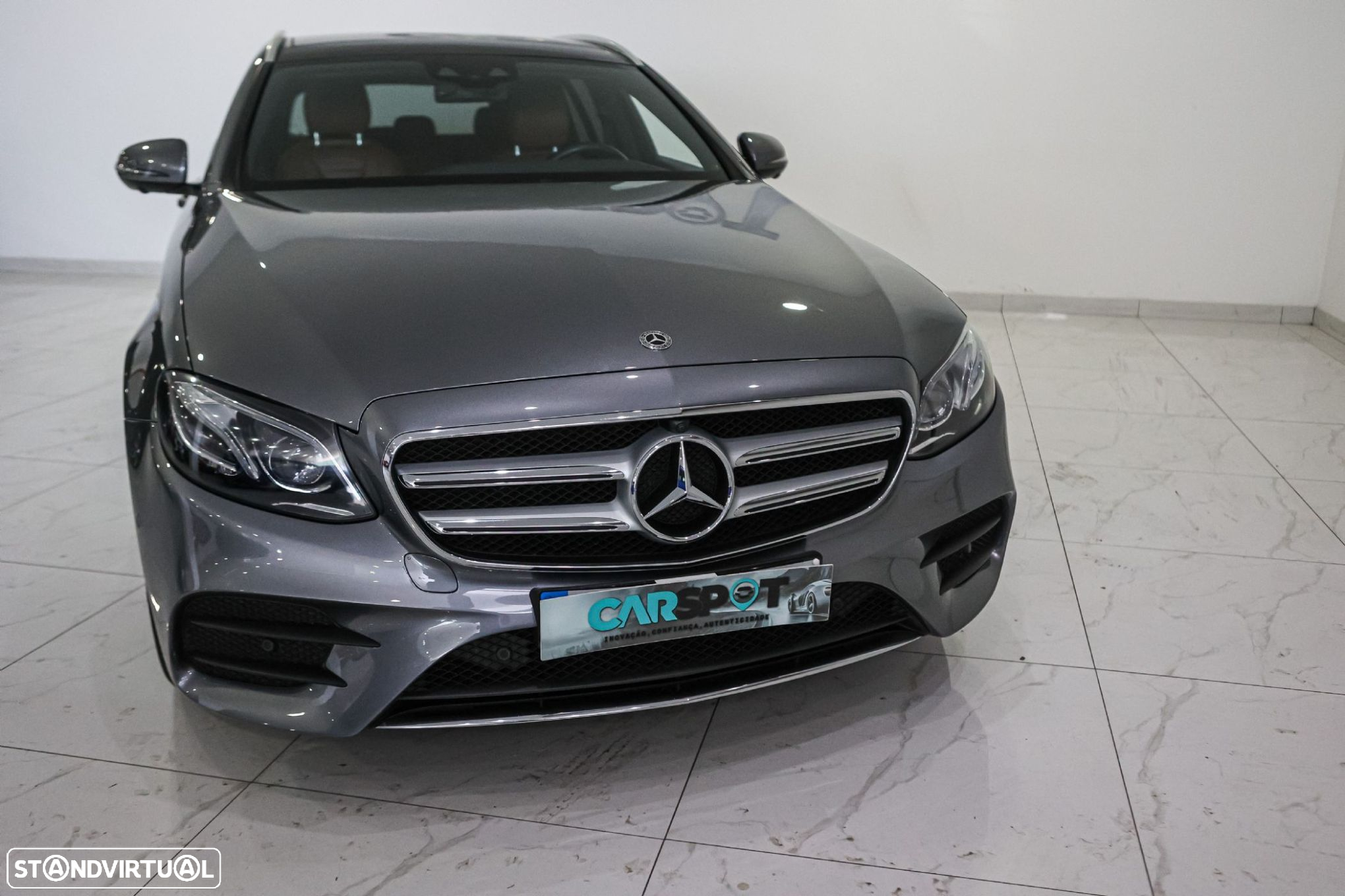 Mercedes-Benz E 300 de AMG Line - 4