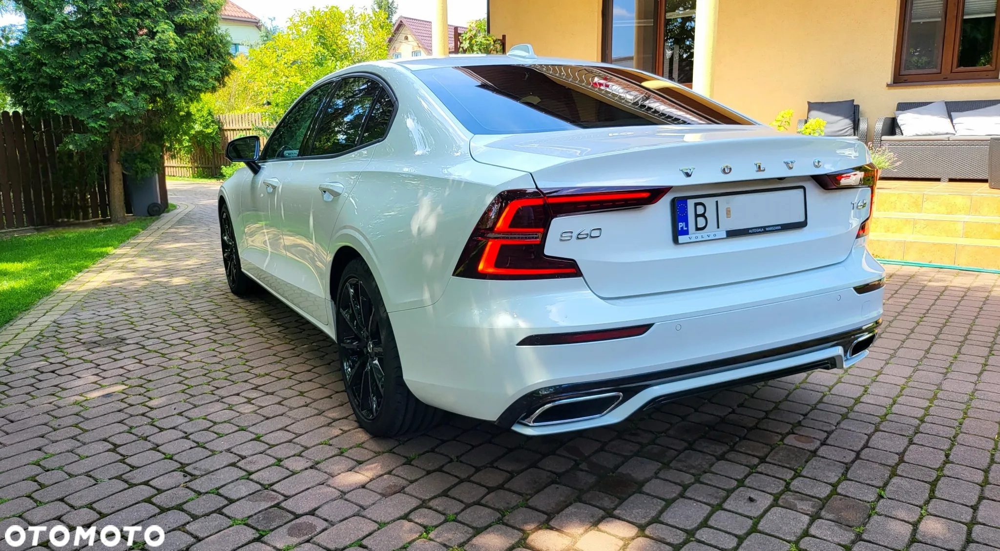 Volvo S60 T6 AWD Momentum Pro - 4