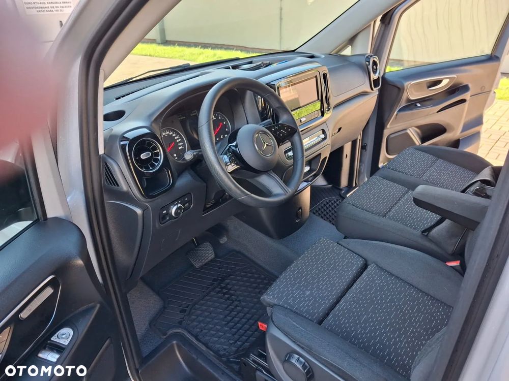 Mercedes-Benz VITO - 9