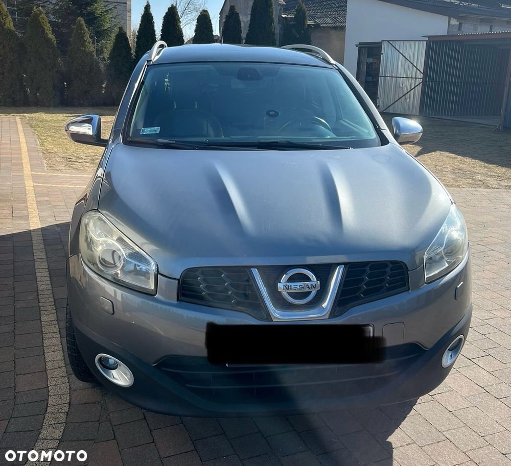 Nissan Qashqai+2 - 1