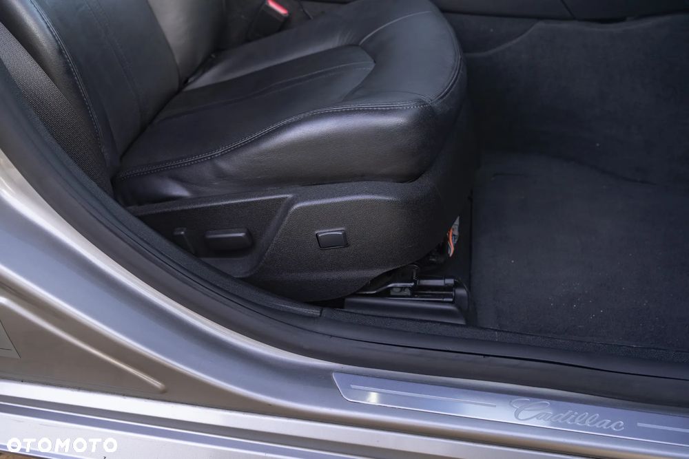 Cadillac CTS 3.6 V6 Sport Luxury - 17