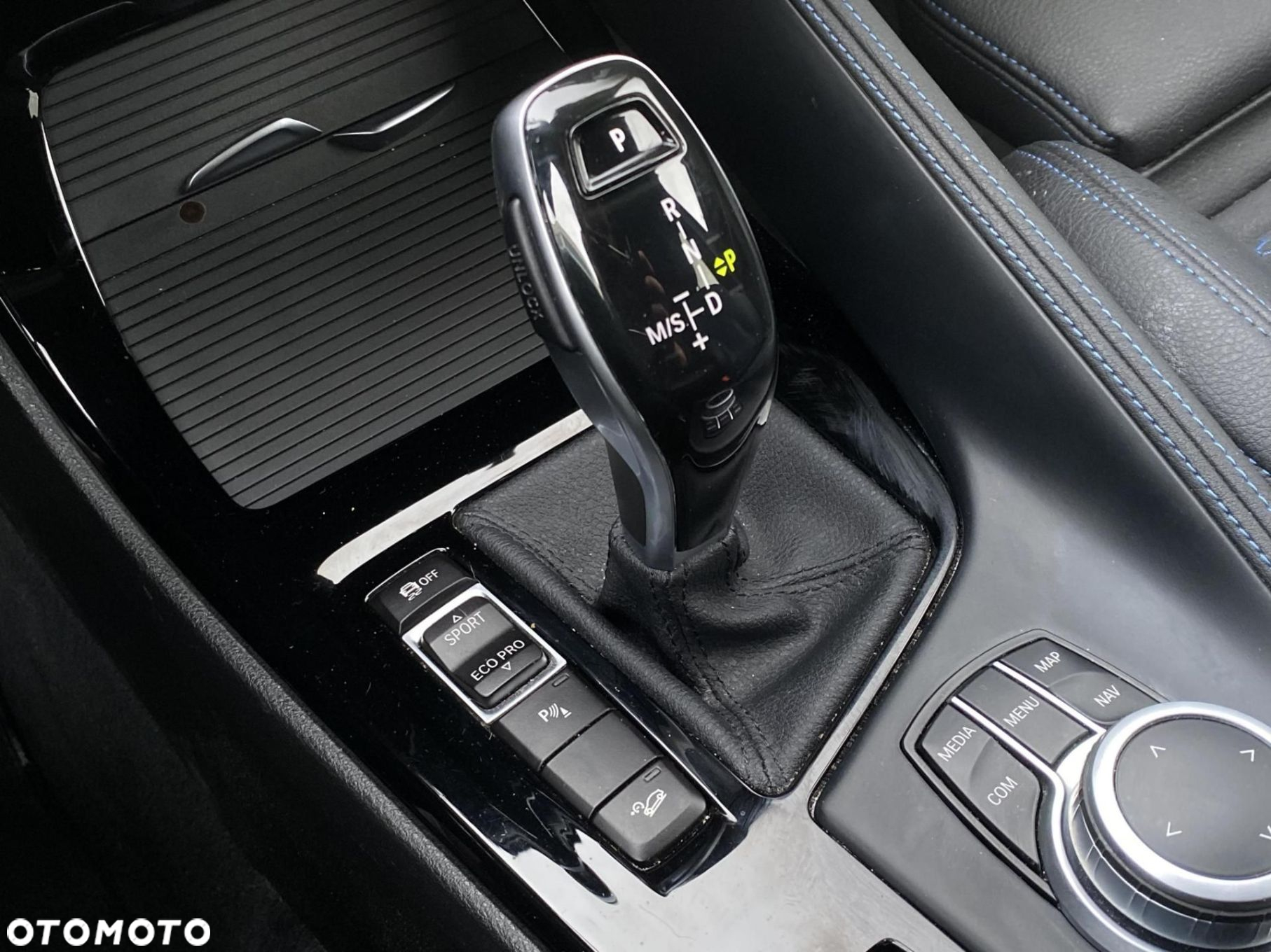 BMW X1 - 15