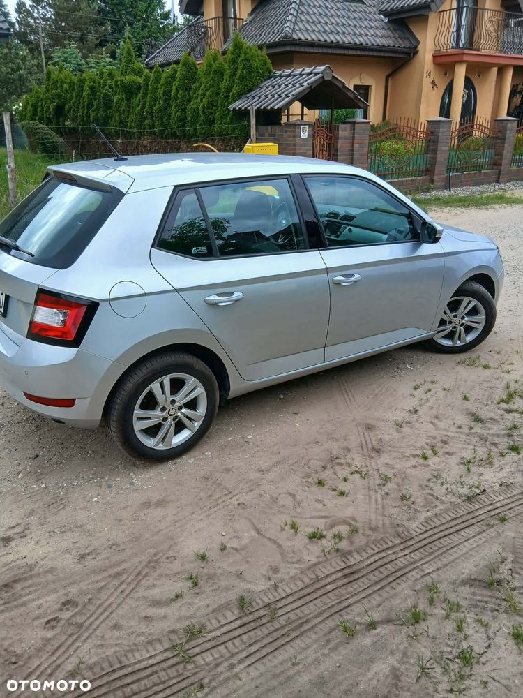 Skoda Fabia 1.0 Ambition - 2