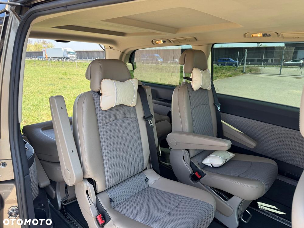 Mercedes-Benz Viano - 9