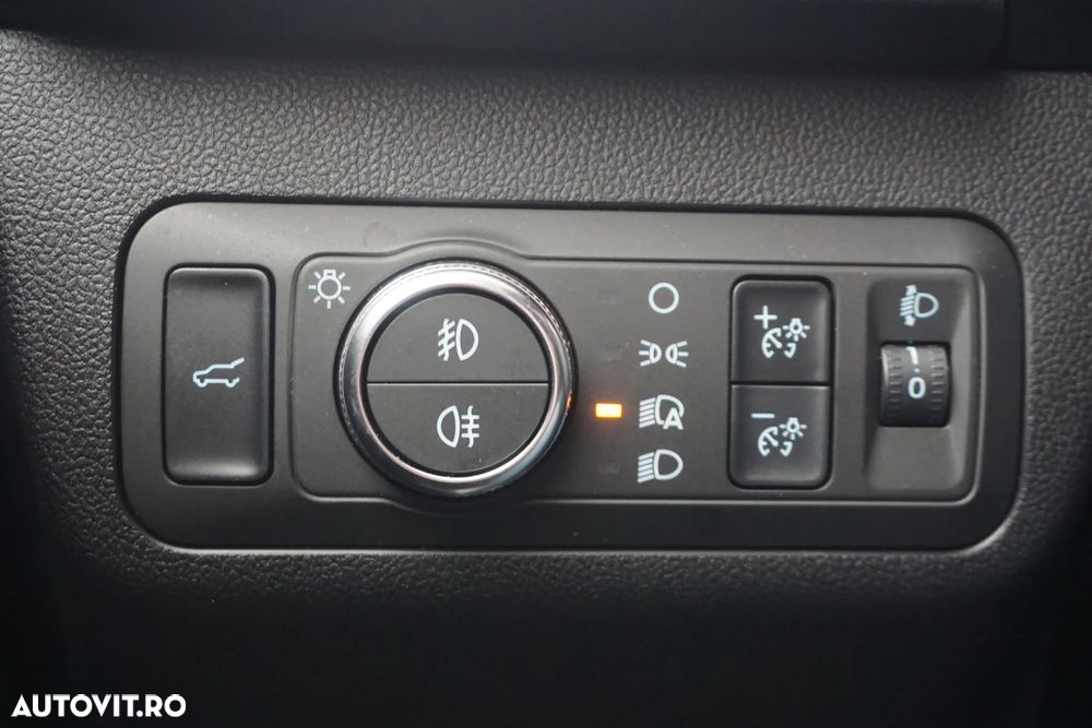 Ford Kuga 2.5 Duratec FHEV FWD ST Line - 15