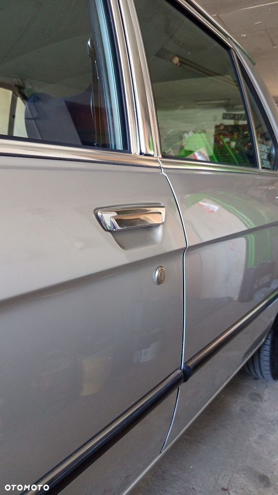 BMW Seria 5 - 34