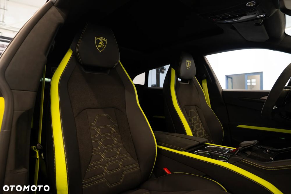 Lamborghini Urus - 9