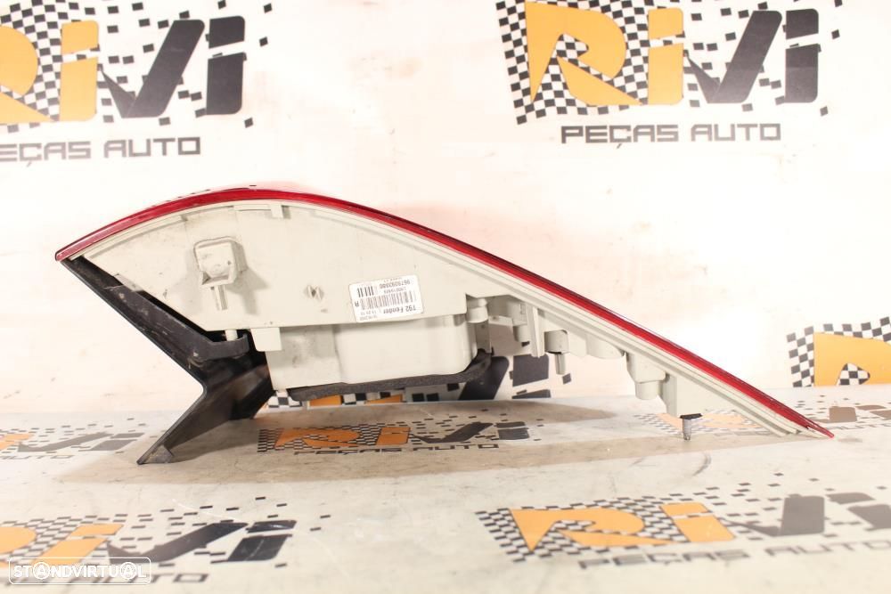 Farolim Direito Peugeot 308 Sw Ii  9678093880 / Carrinha Chassi Pendur - 7